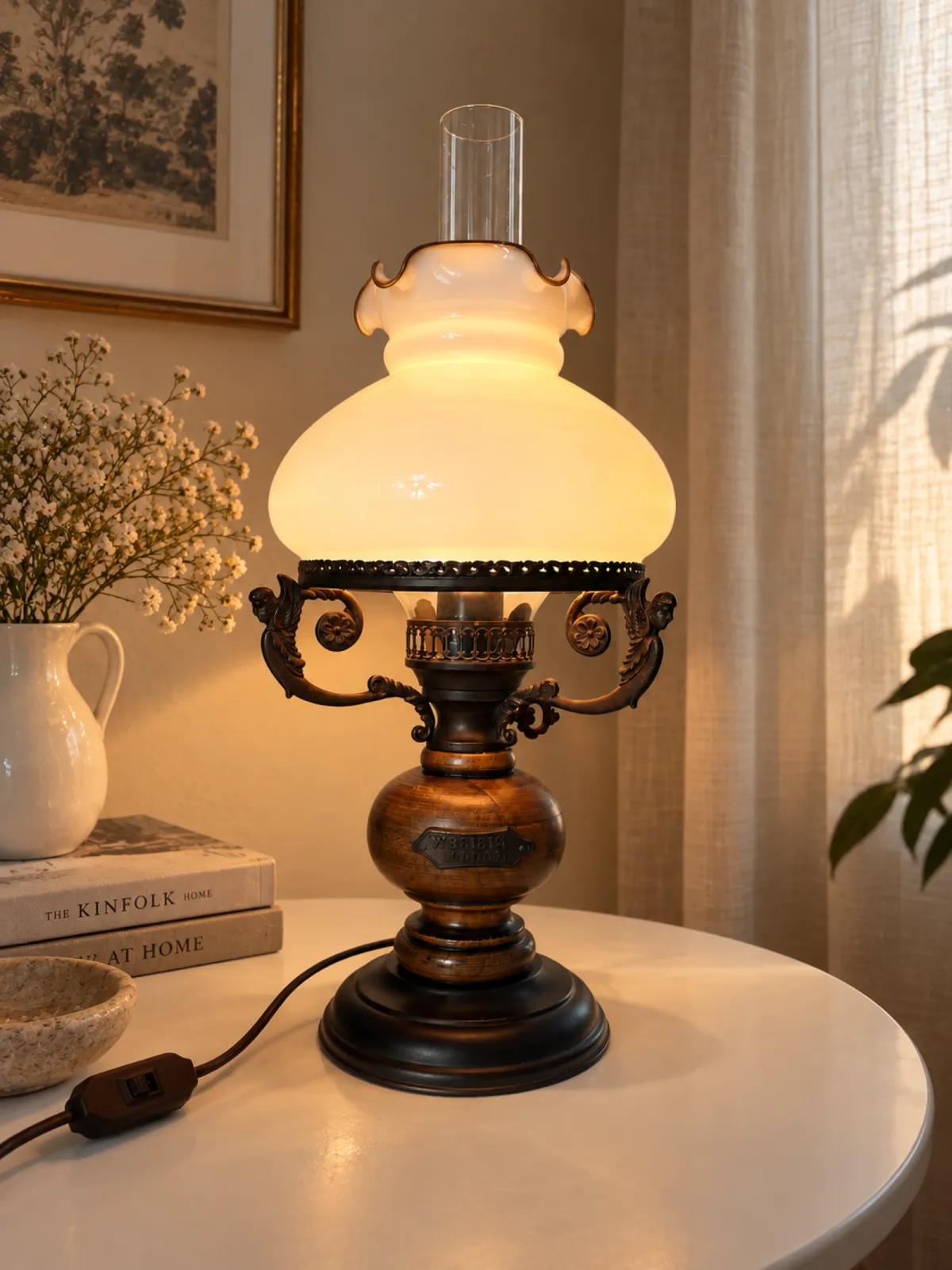Stylizowana lampa stołowa w formie lampy naftowej Virginia Beach