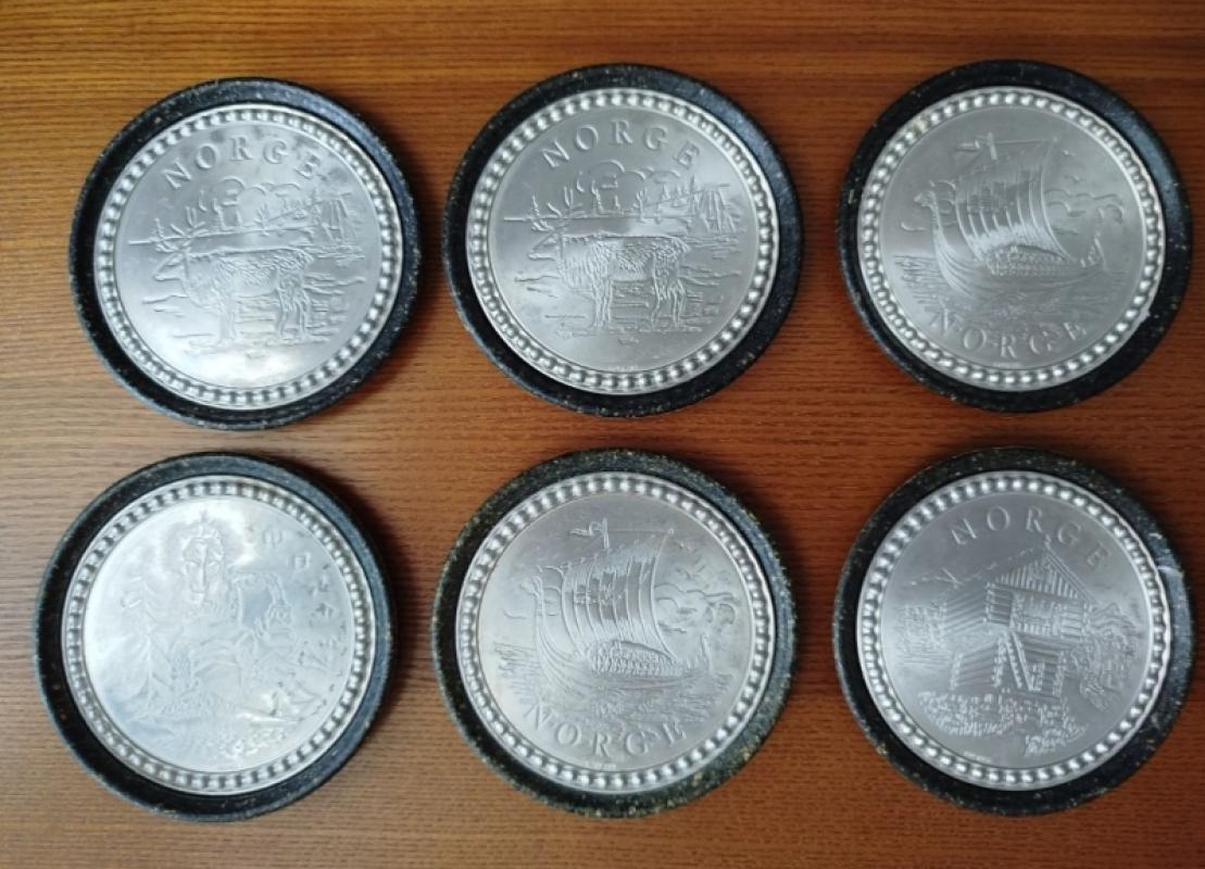 Podkładki cynowe z Norwegii vintage