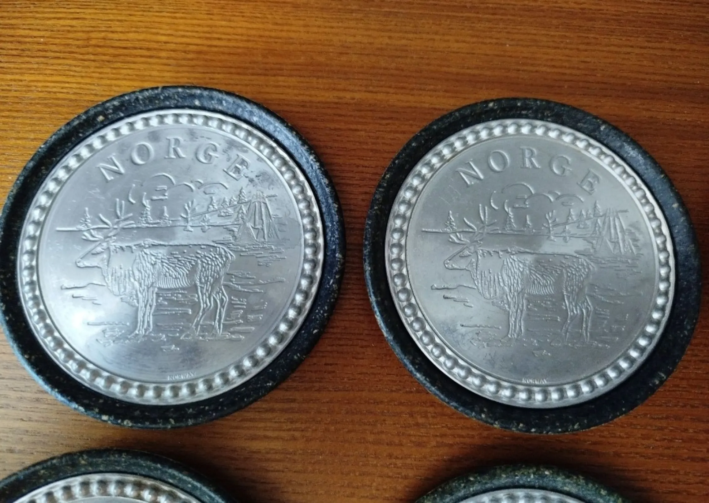 Podkładki cynowe z Norwegii vintage