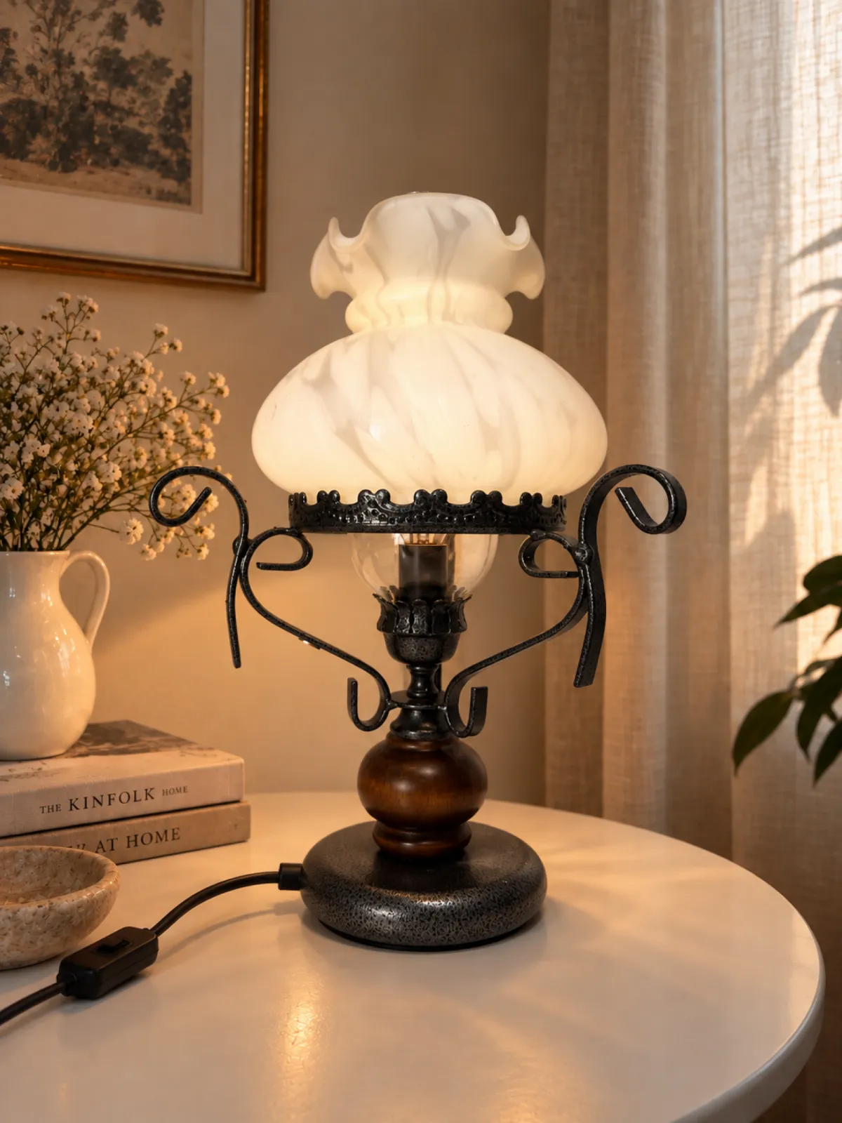 lampka stołowa retro w stylu naftowym mleczny klosz