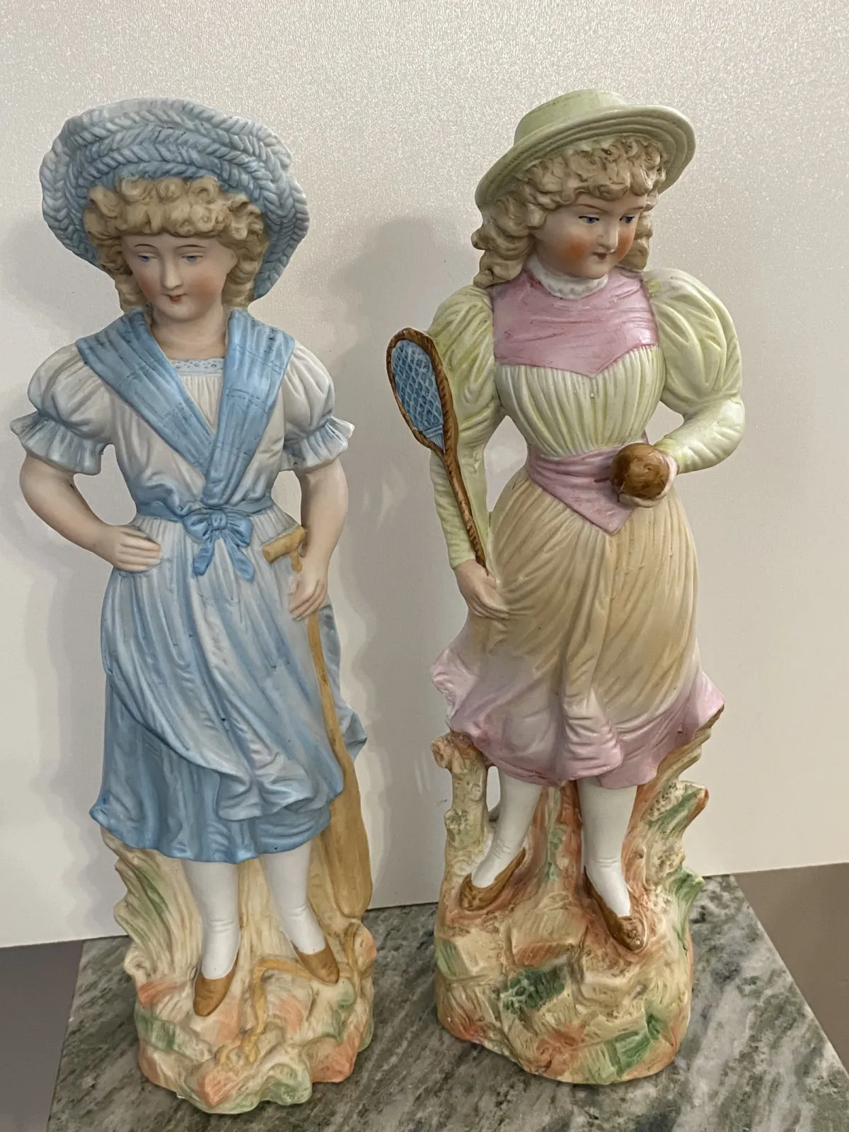 ANTYCZNA PARA FIGUR BISKWITOWYCH-;TENISISTKI-GEBRUDER HEUBACH /TURYNGIA