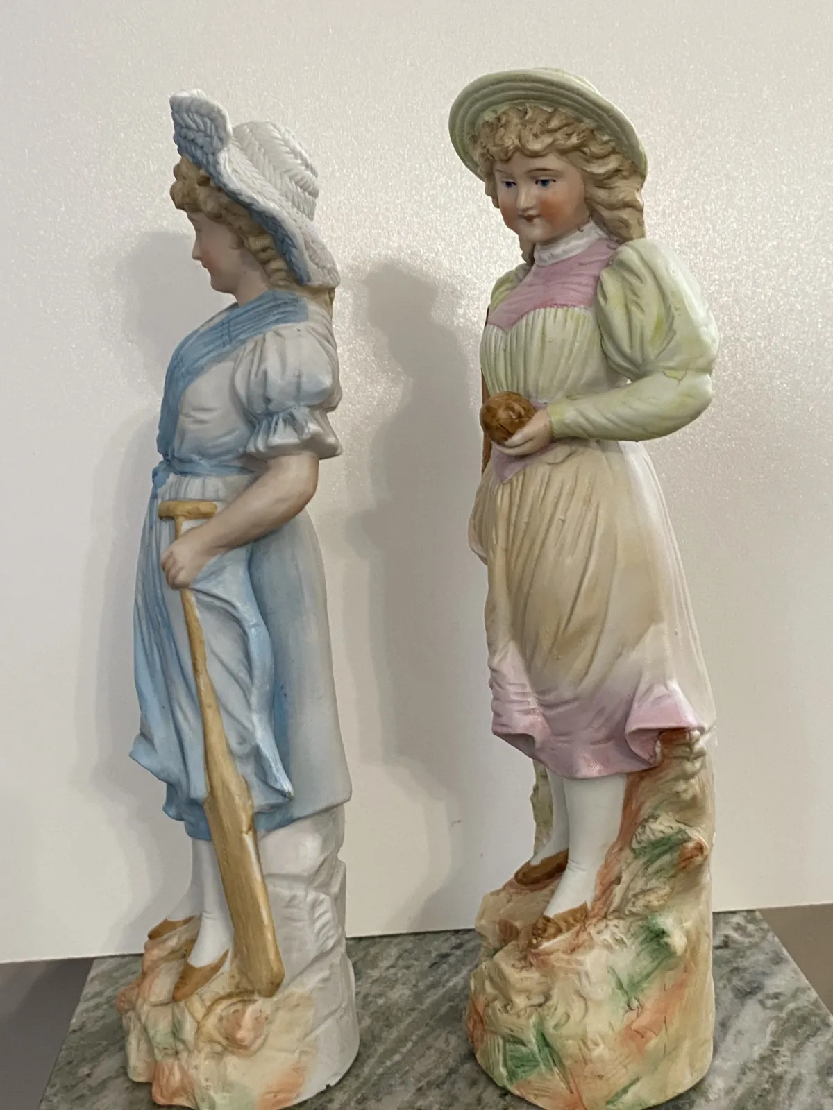 ANTYCZNA PARA FIGUR BISKWITOWYCH-;TENISISTKI-GEBRUDER HEUBACH /TURYNGIA