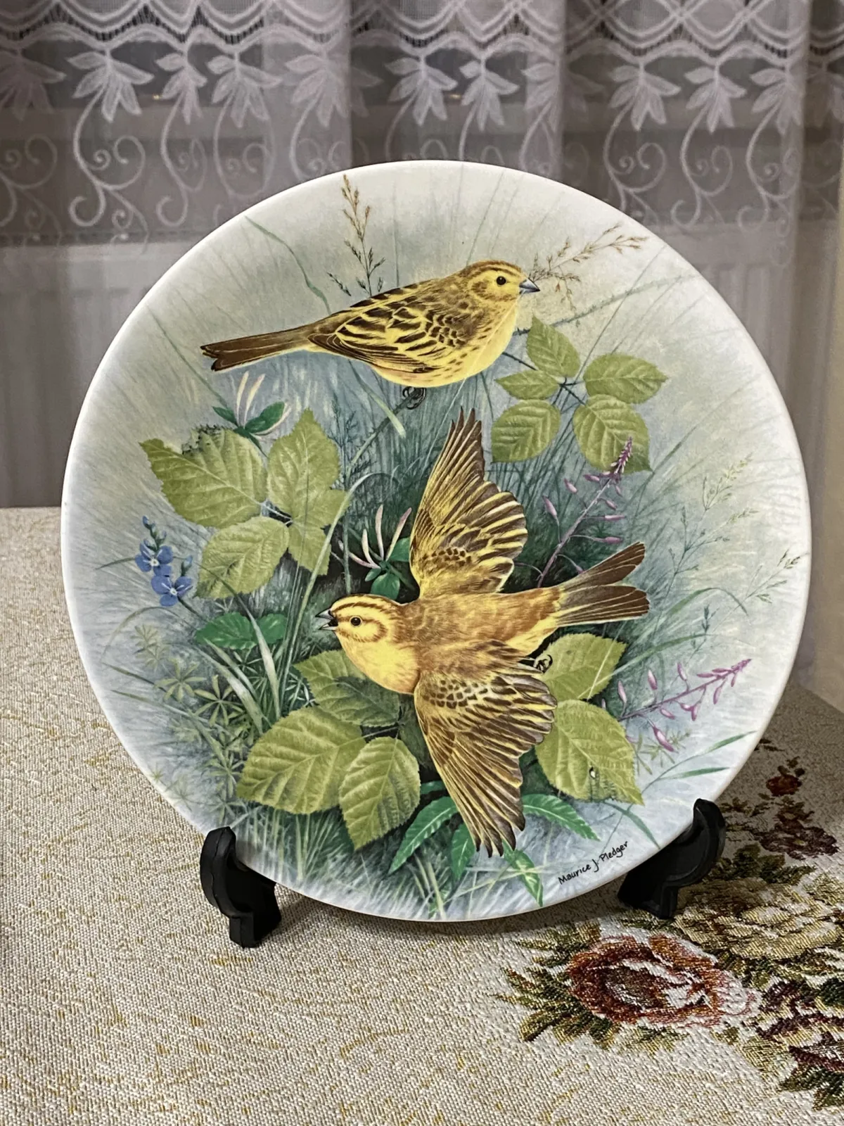 Talerz kolekcjonerski -PTAKI ŻYWOPŁOTU -ROYAL DOULTON