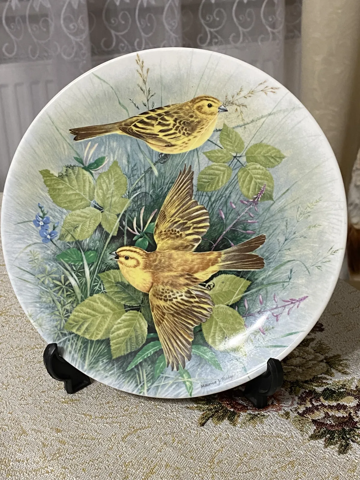 Talerz kolekcjonerski -PTAKI ŻYWOPŁOTU -ROYAL DOULTON