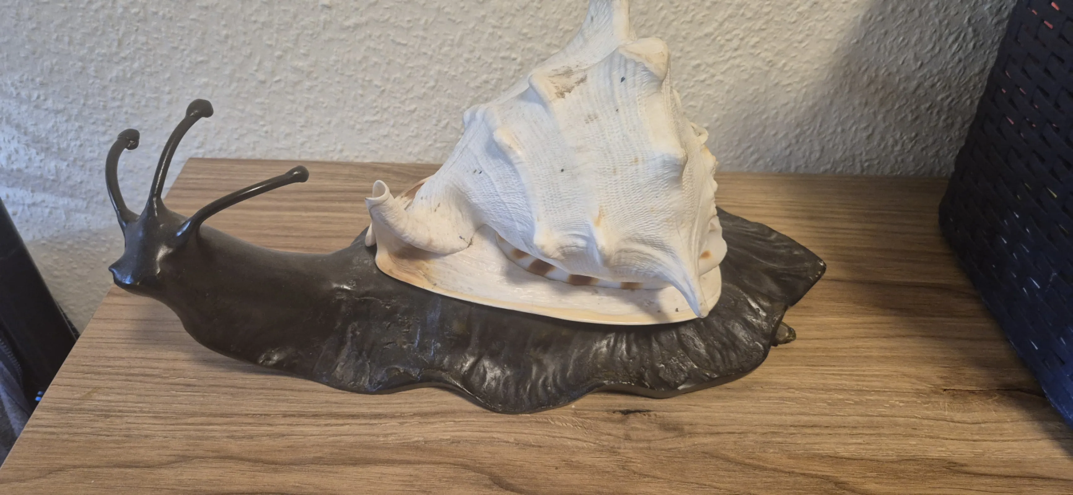 Lampa Ślimak Brąz Muszla Cassis Cornuta Secesja Gabinet Osobliwości Art Nouveau