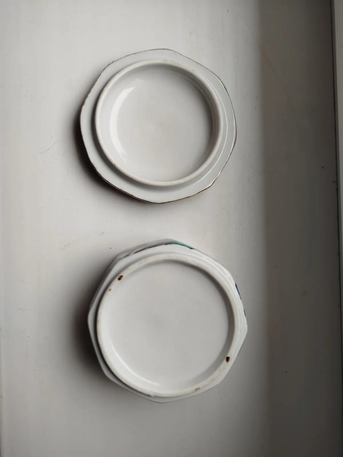 Pudełko porcelanowe vintage na drobiazgi