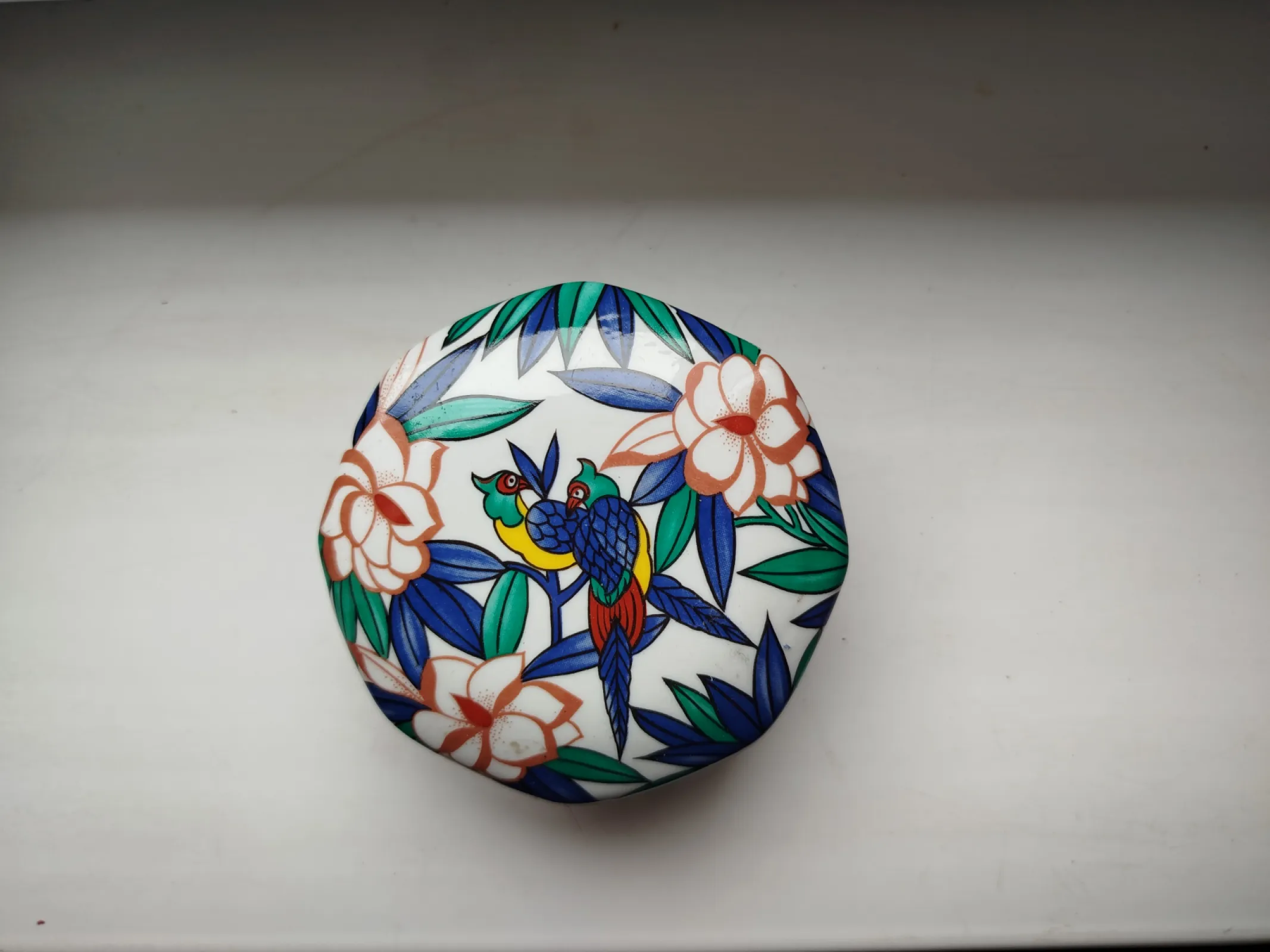Pudełko porcelanowe vintage na drobiazgi