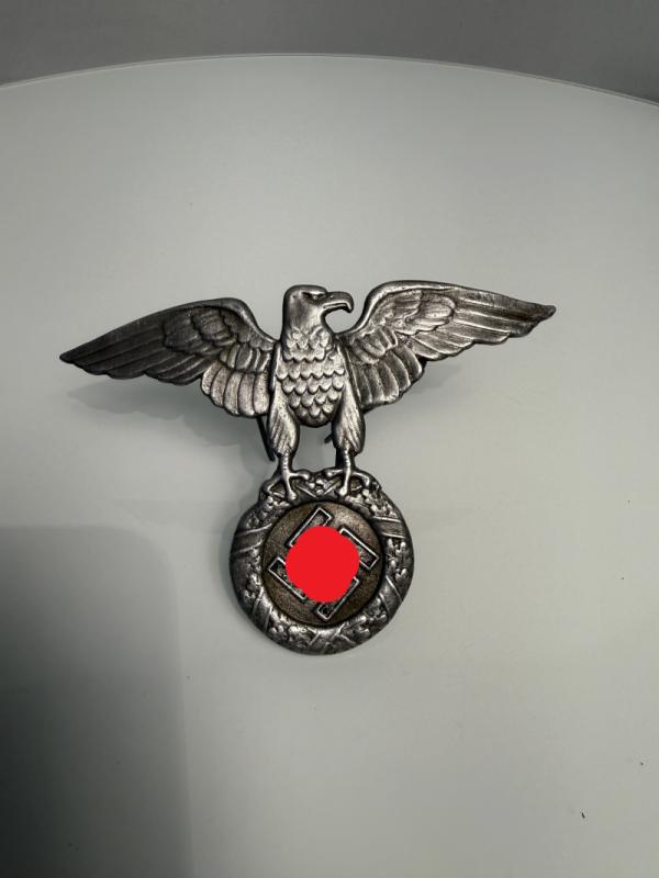 Historyczny emblemat NSKK do hełmu motocyklowego – orzeł metalowy, II wojna światowa / militaria