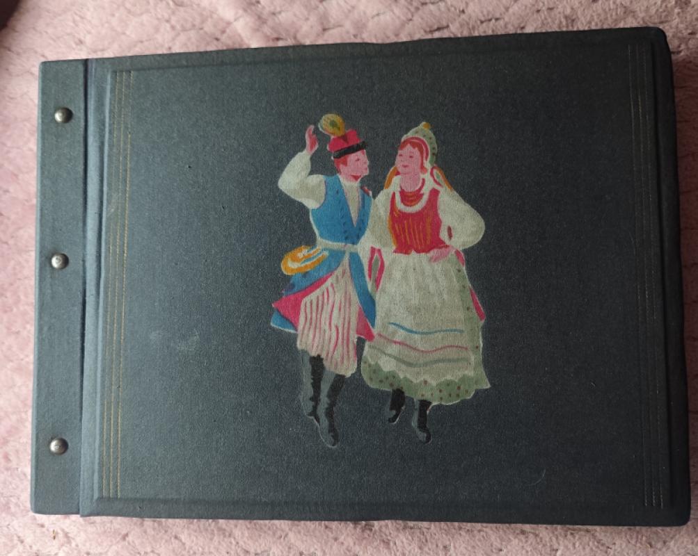 Album na karty pocztowe lata 60-70 z pocztowkami