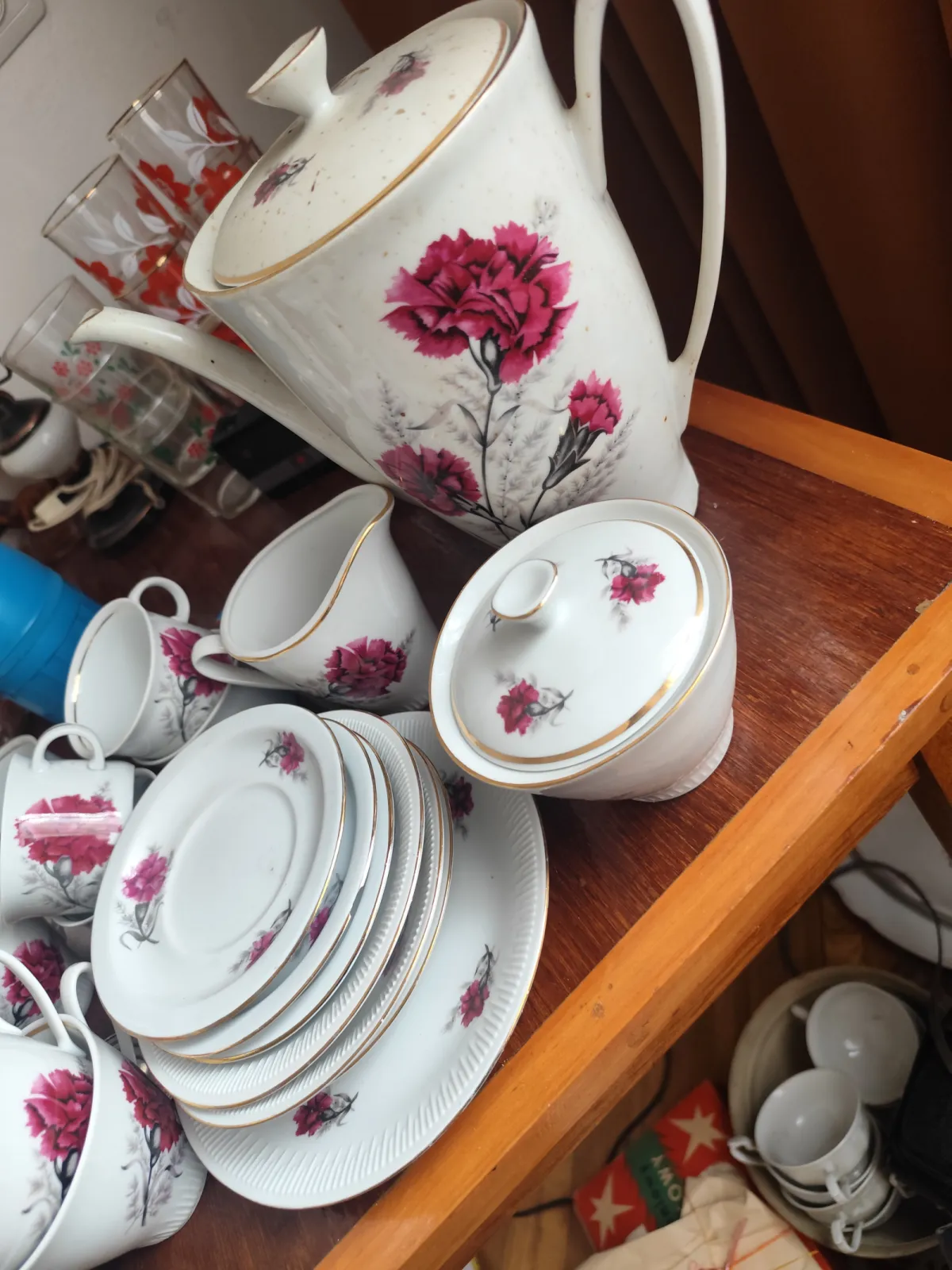 Porcelana z fabryki w Wałbrzychu