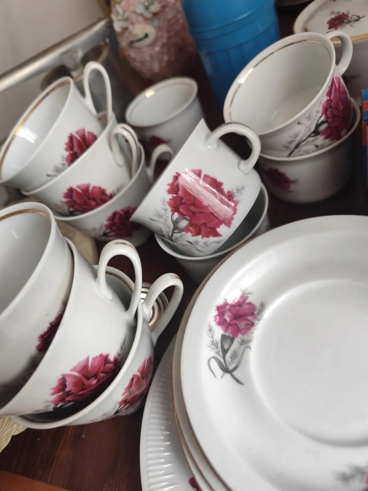 Porcelana z fabryki w Wałbrzychu