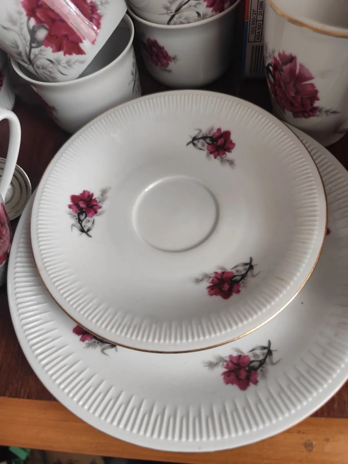 Porcelana z fabryki w Wałbrzychu