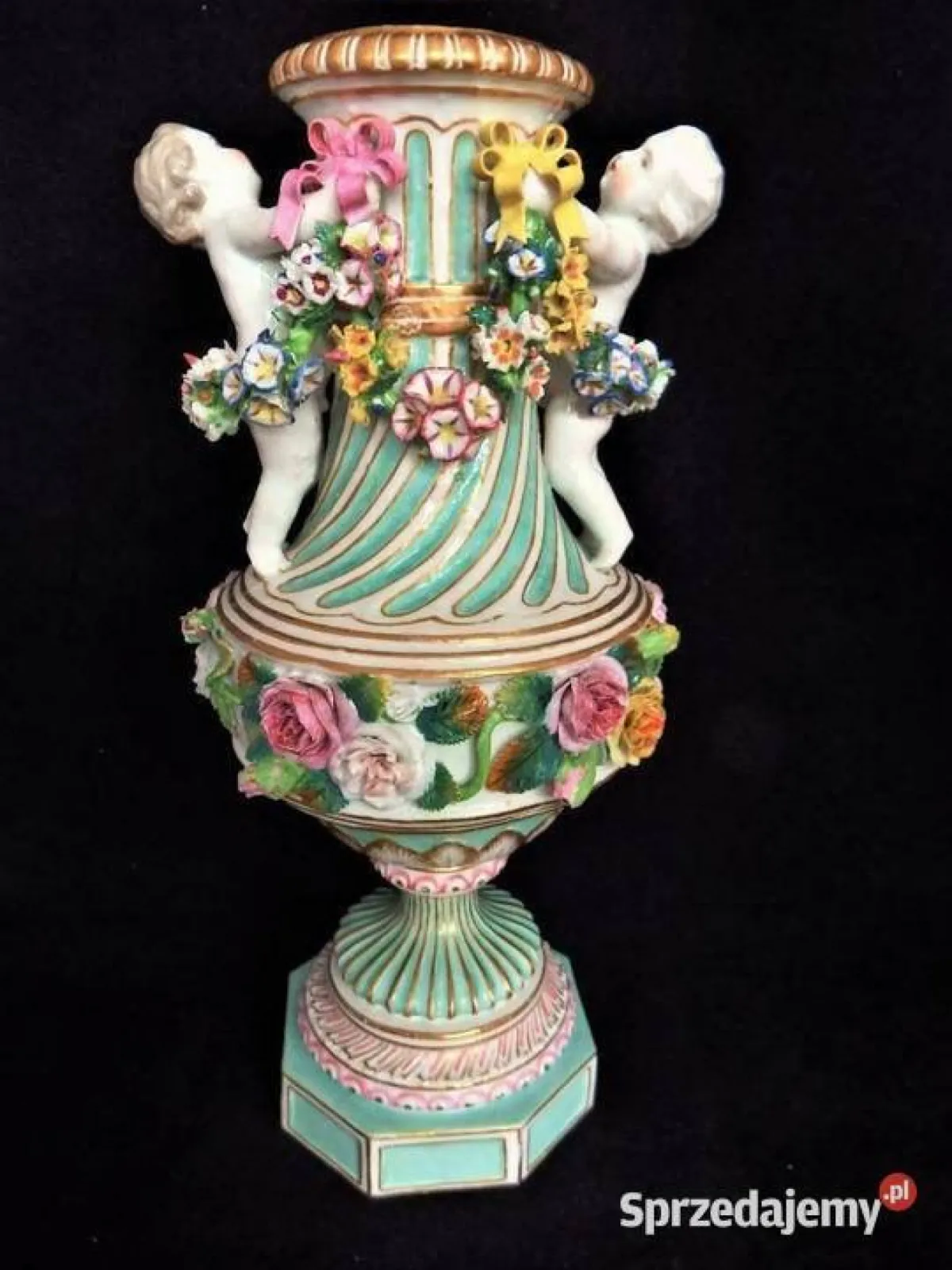 amfora  z XIX w. Jakub Petit. 1830- 1862