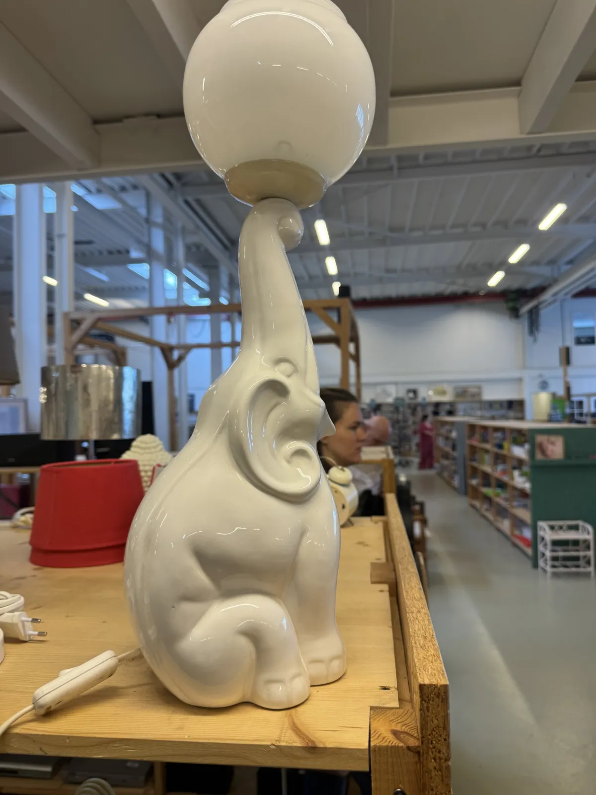 Porcelanowa lampa