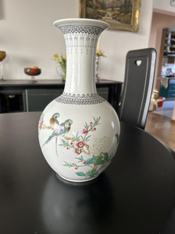 Wazon Chinski porcelanowy  wys 31cm