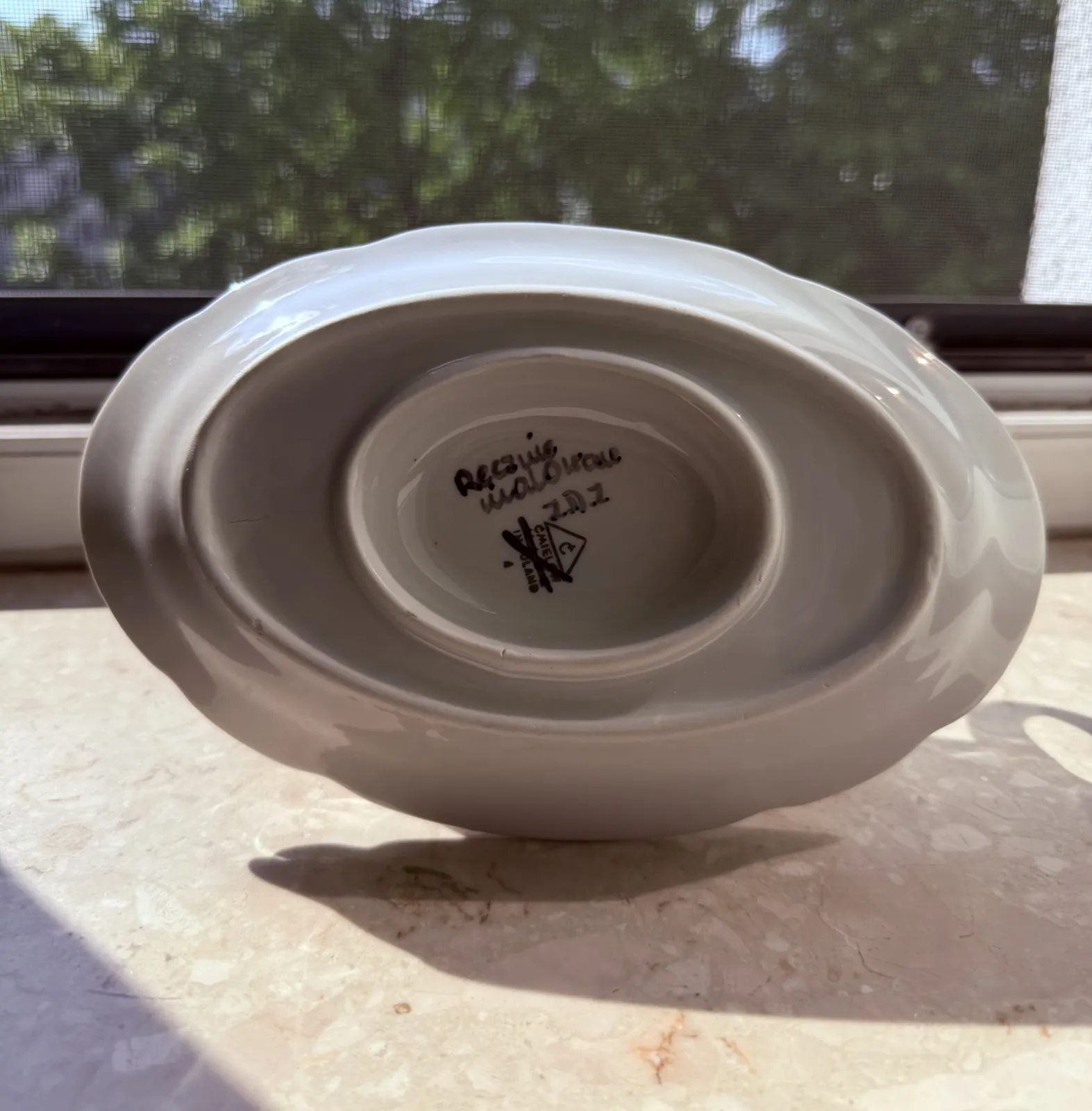 Porcelanowa sosjerka - Ćmielów - PRL