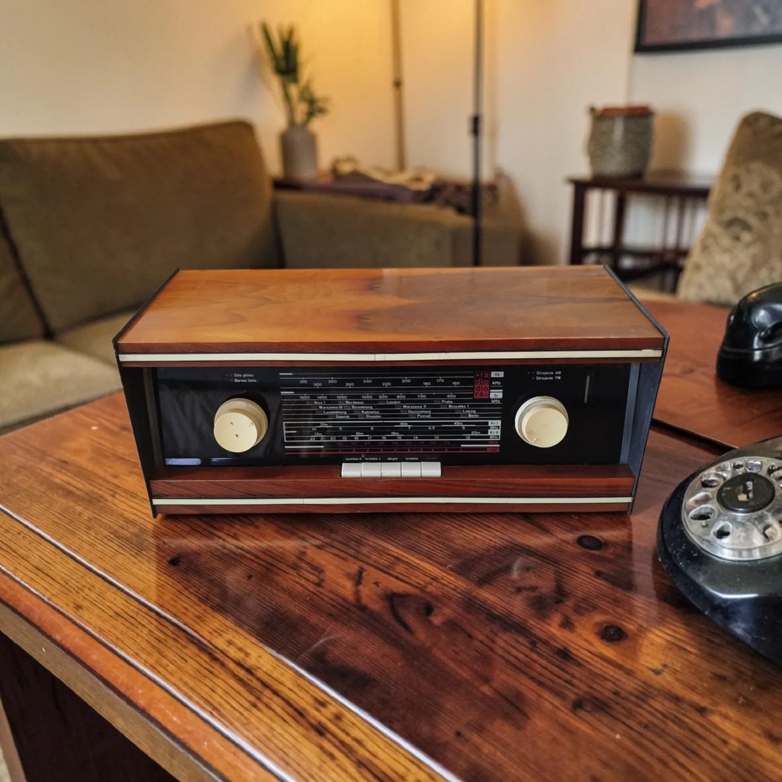 Stylowe radio Diora PRL – wyjątkowy klimat vintage / do renowacji