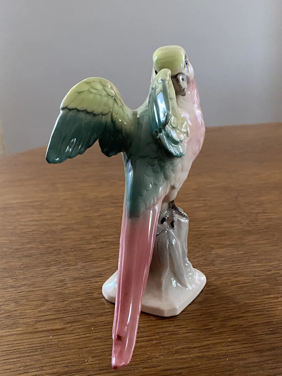 Figurka papugi HERTWIG KATZHUTTE