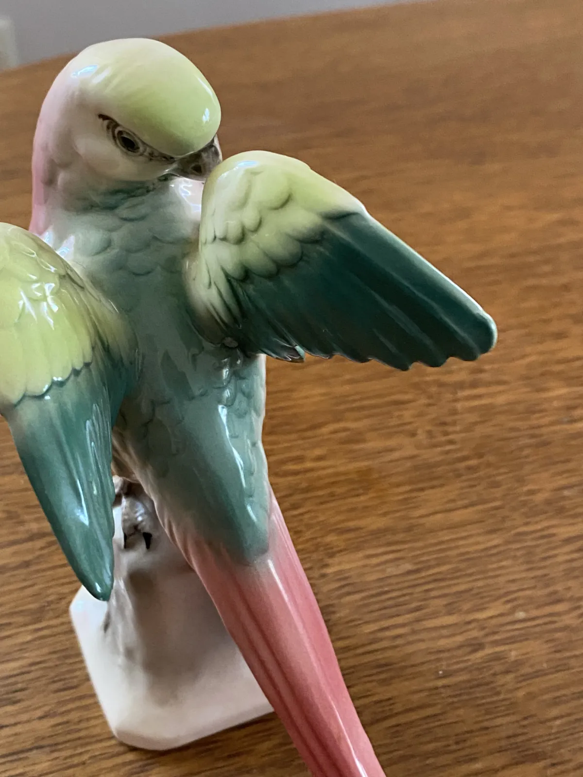 Figurka papugi HERTWIG KATZHUTTE