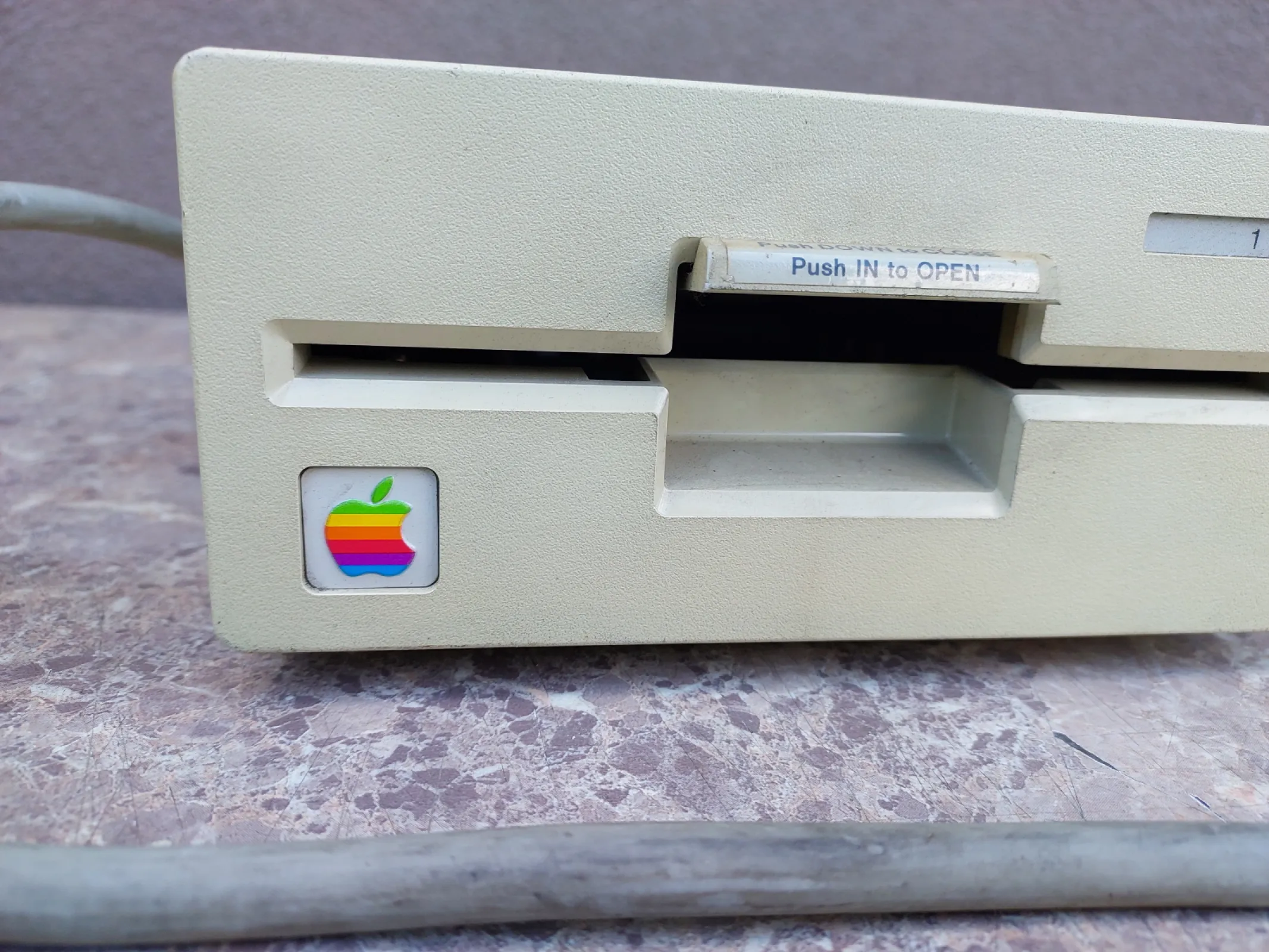 Stara stacja dyskietek Apple 5.25" A9M0107 nietestowana