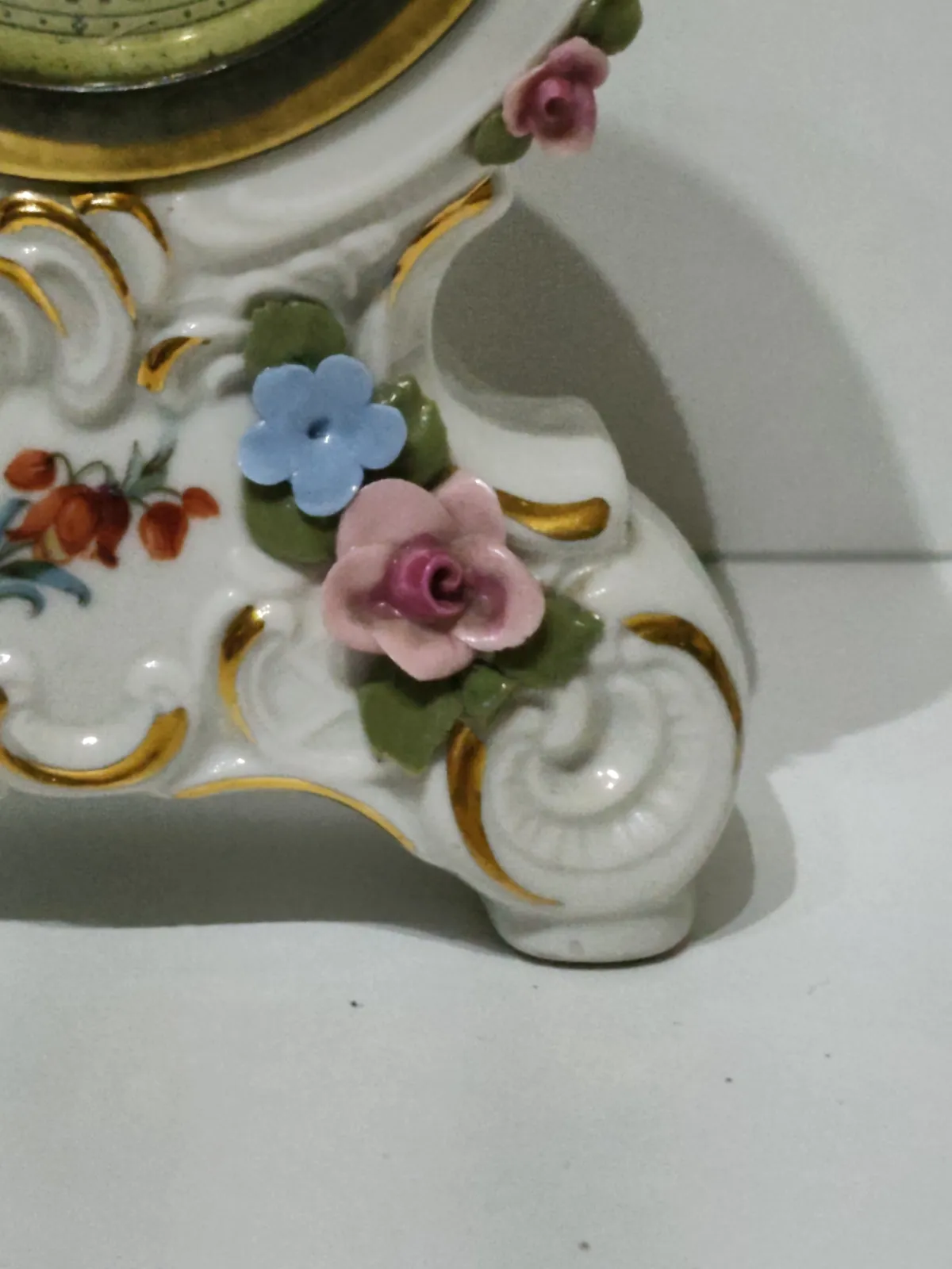 Zegar porcelanowy kominkowy w stanie idealnym