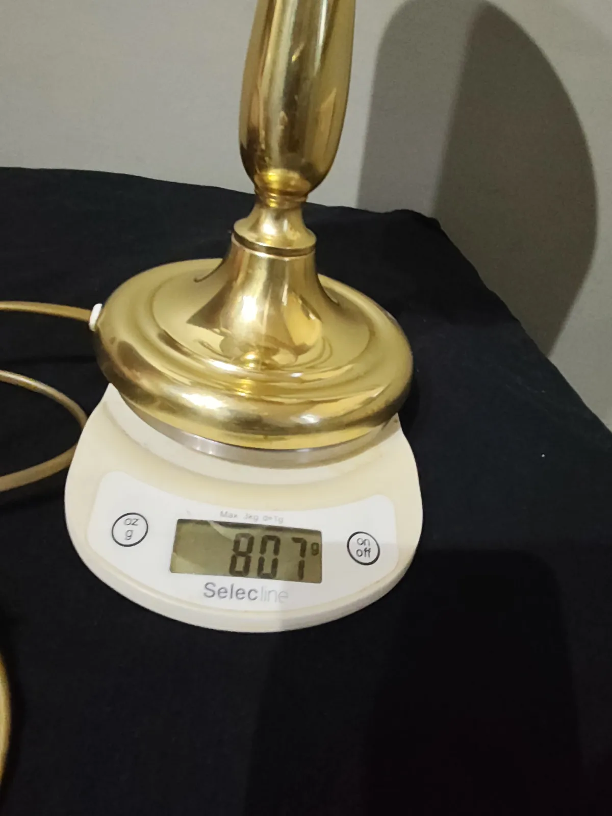 Piękna mosiężna Lampa
