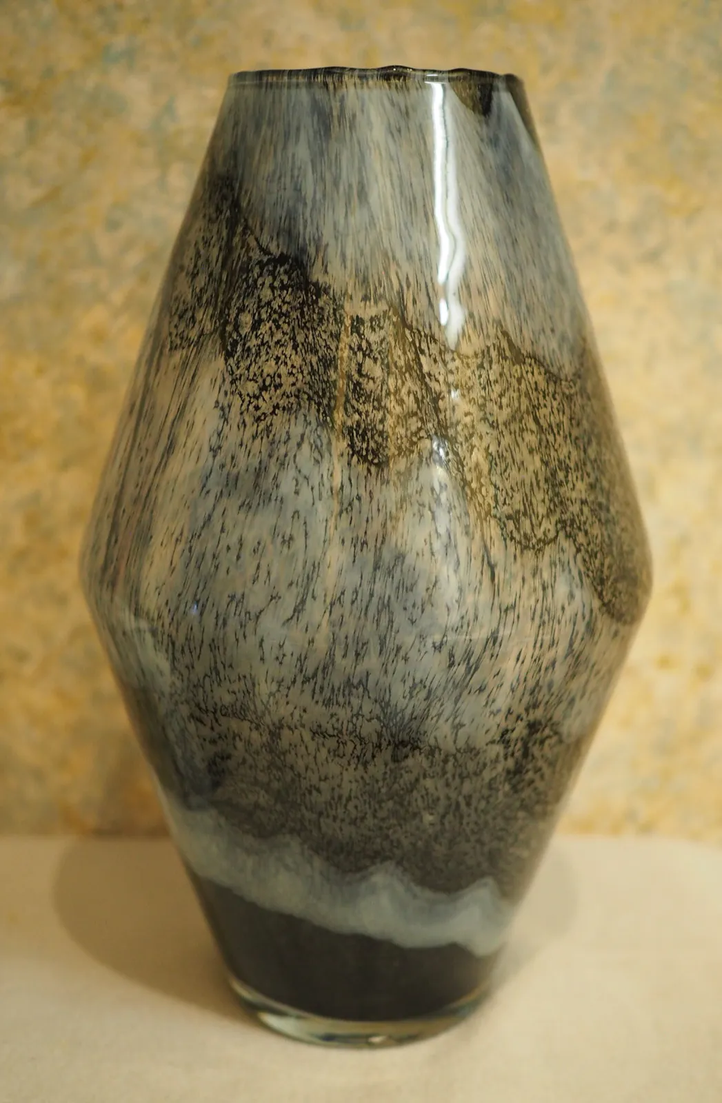 Monumentalny wazon Strathearn "Ebony Range" 35 cm. Szkocja, lata 60. Unikat XXL!