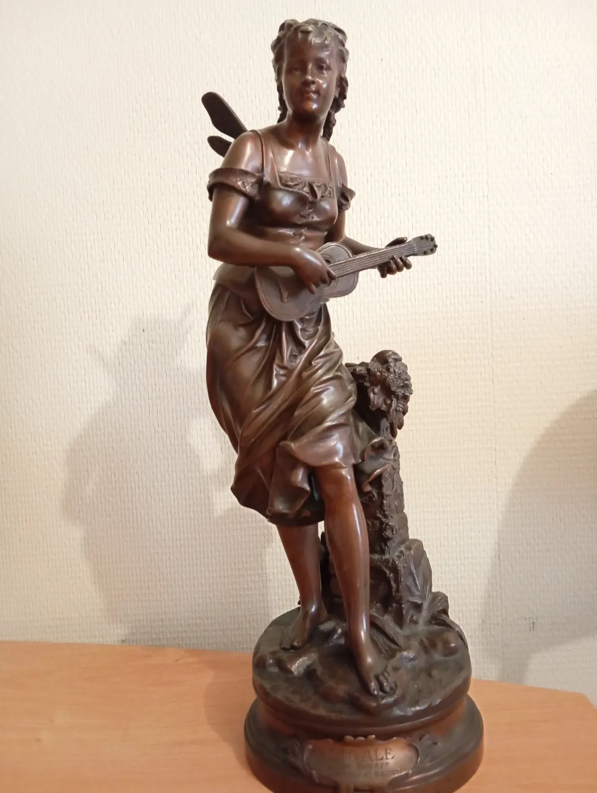 Wielka Rzeźba z Brązu „CIGALE” – Eutrope BOURET (42 cm) – Medal Salonu