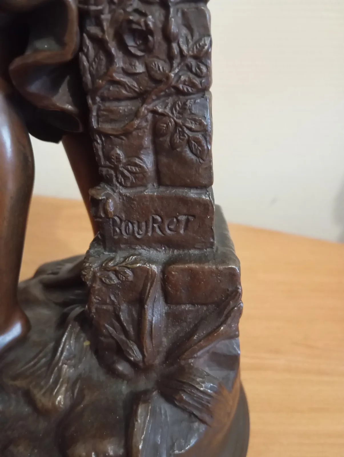 Wielka Rzeźba z Brązu „CIGALE” – Eutrope BOURET (42 cm) – Medal Salonu