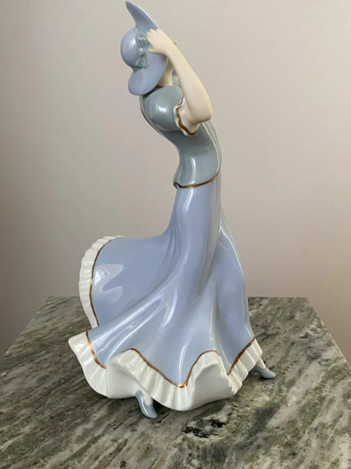 Figurki dam -ROYAL DUX BOHEMIA