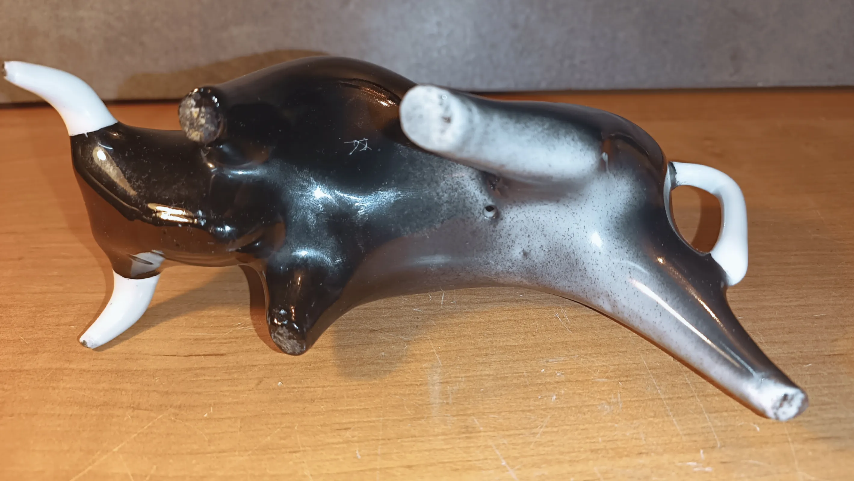 Figurka "Żubr" Bogucice, proj. Mieczysław Naruszewicz