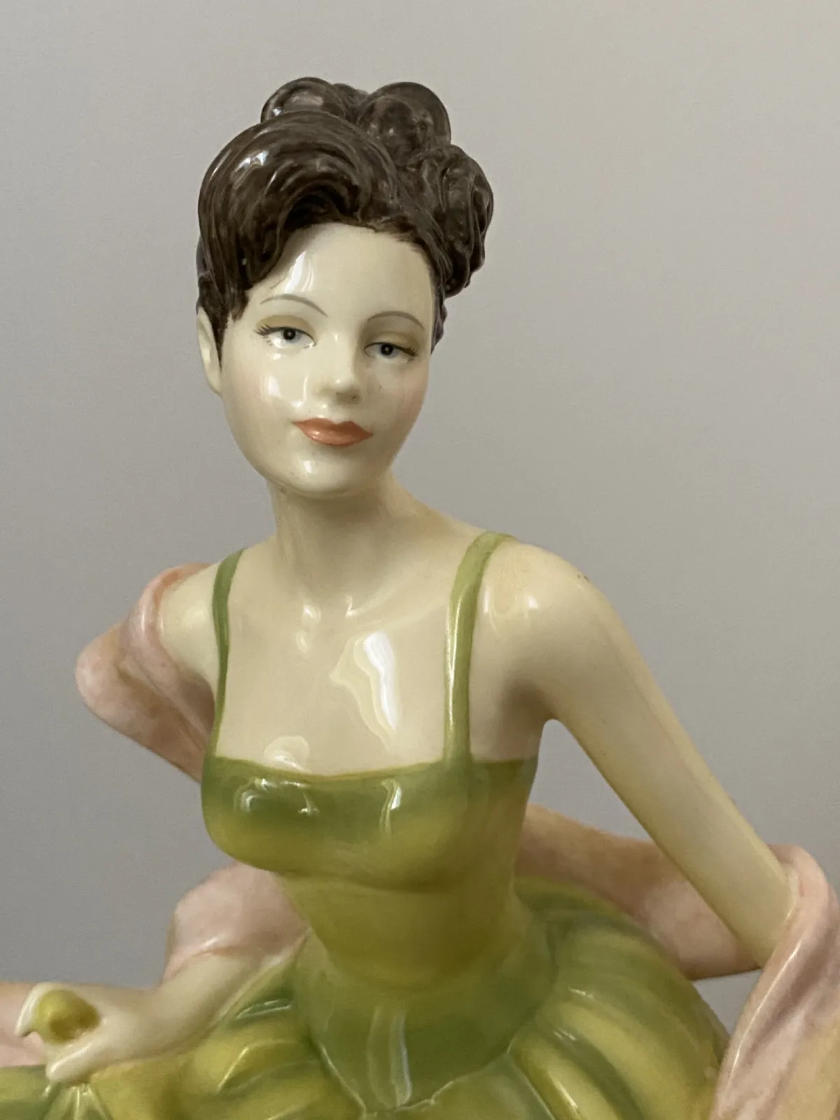 Figurka damy -ROYAL DOULTON ,HN 5467