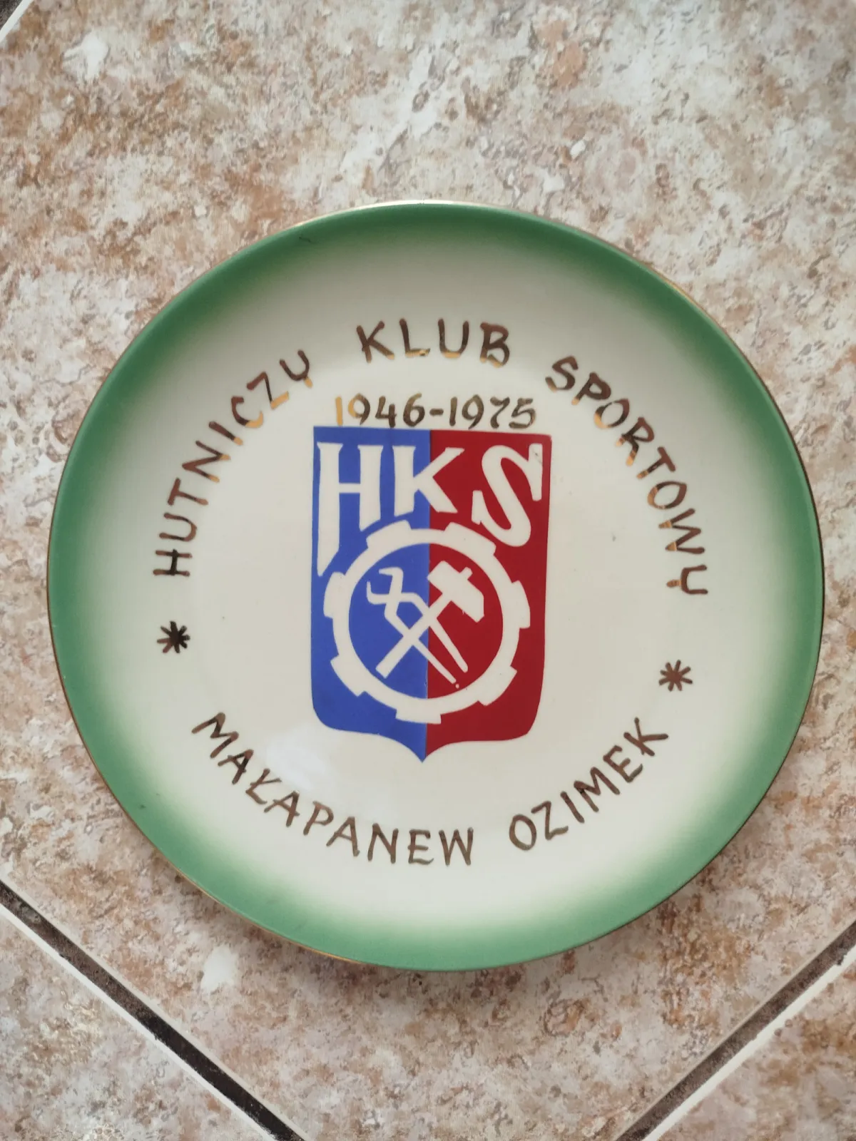 Talerz okolicznościowy z PRL Ozimek Hutniczy Klub Sportowy, 1975 rok