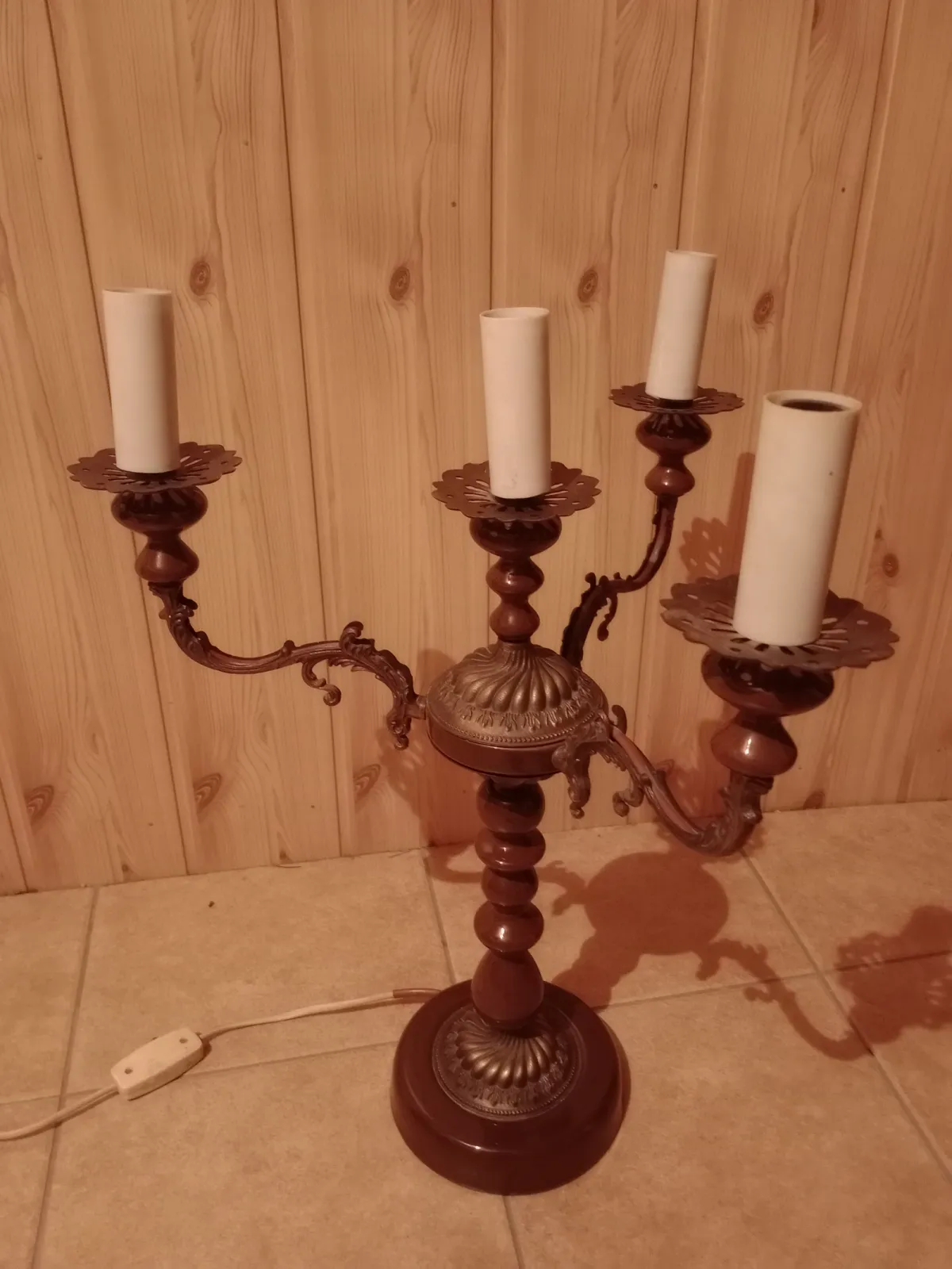 Unikalny komplet: Żyrandol + 4 Kinkiety + Lampa Stojąca | Porcelana i Mosiądz | Katowice Kostuchna PRL