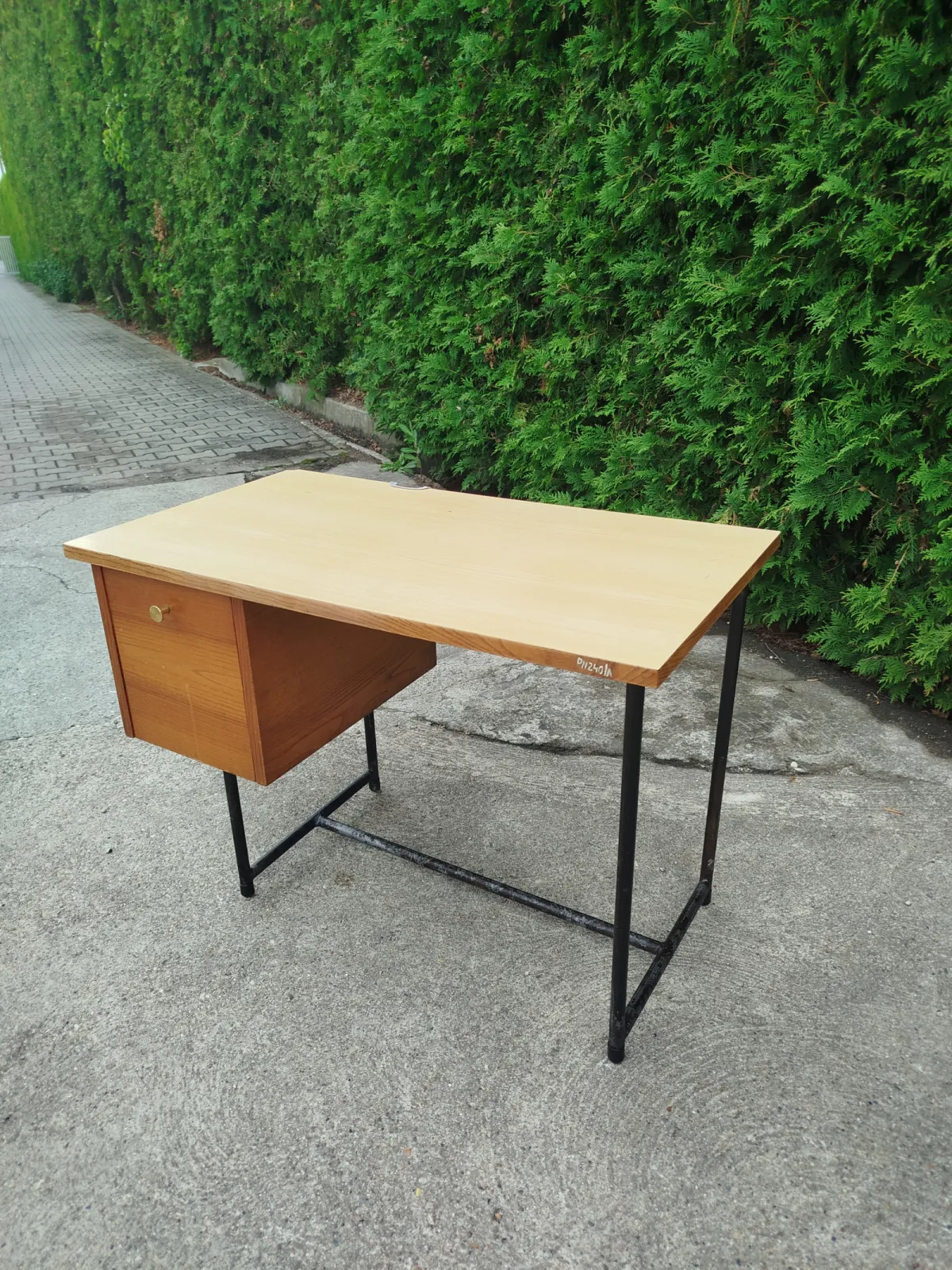 Biurko szkolne PRL / Cepelia „CIS”(ok. 1975–1982)