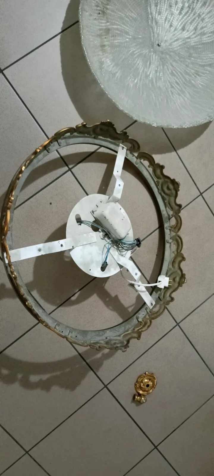 Duży Pałacowy Plafon XXL 55 cm Mosiądz Szkło Lodowe Vintage Retro