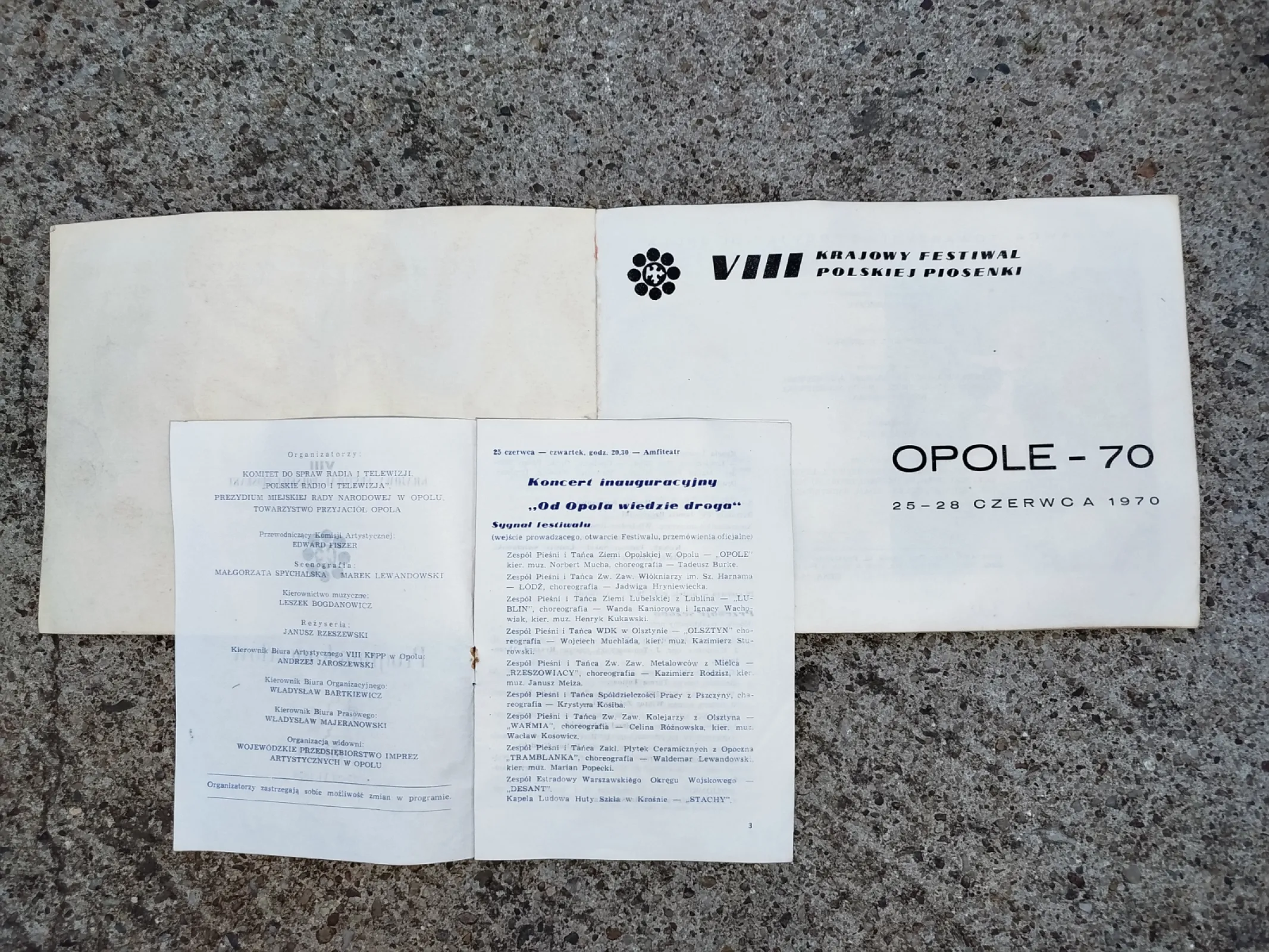 Oryginalny komplet VIII Krajowego Festiwalu Piosenki Polskiej – Opole ’70 – program koncertowy + książeczka „Opole 70”