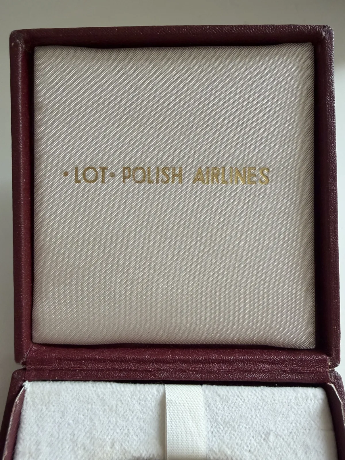 Medal / plakieta okolicznościowa PLL LOT „Tadeusz Kościuszko” IŁ-62 w oryginalnym etui