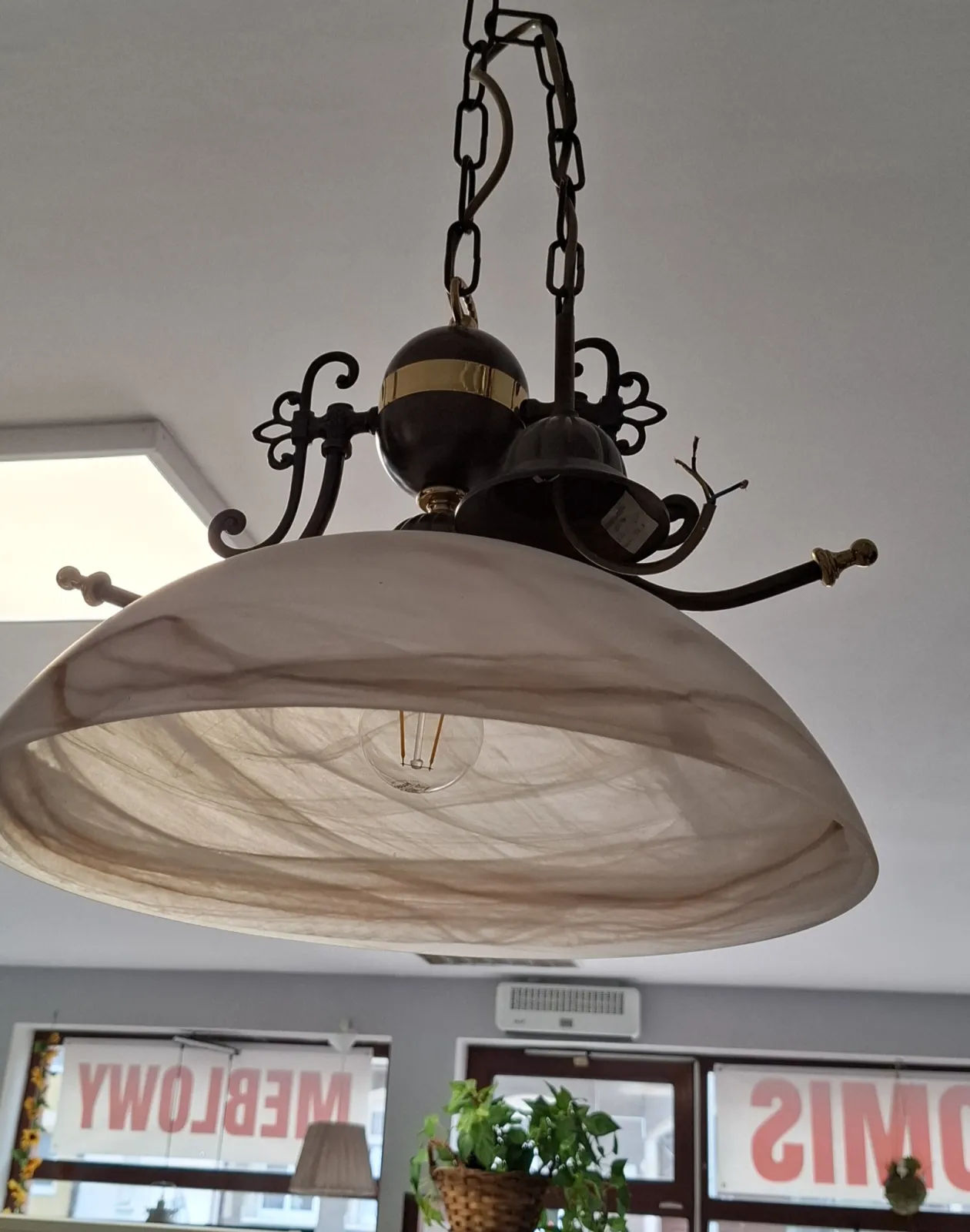 Lampa wisząca retro / vintage – mosiądz i alabaster