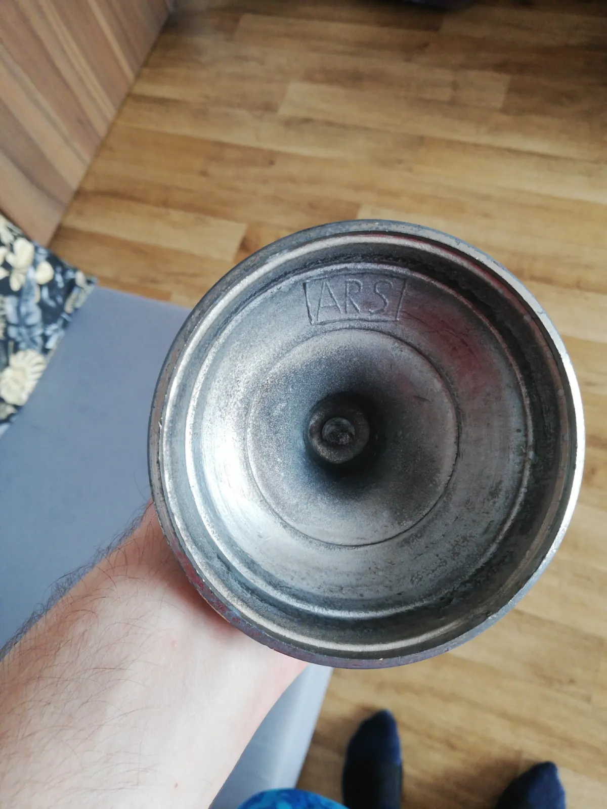 Stary krucyfiks stojący ARS Christiana PRL 29 cm metal drewno